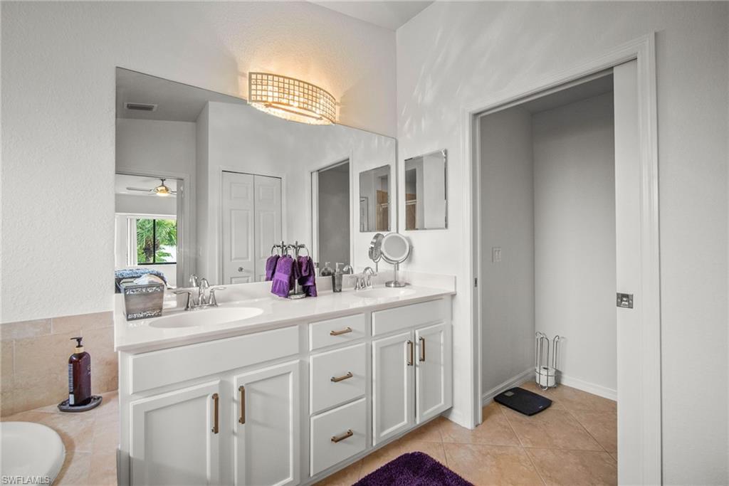 HERITAGE BAY - Residential