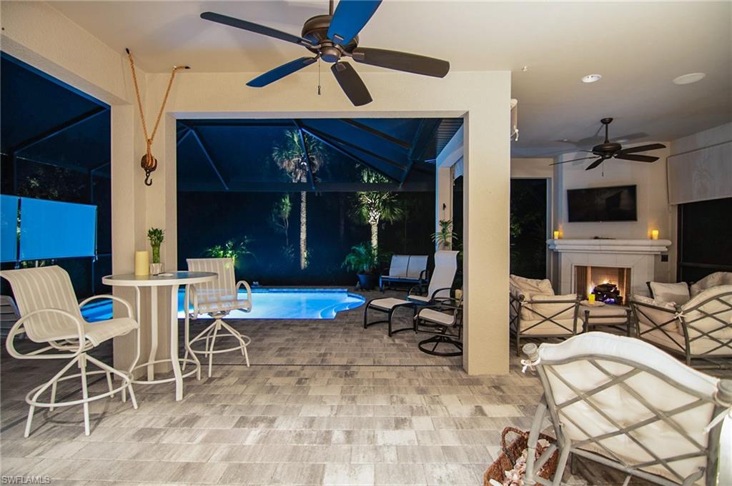PEBBLE POINTE - Residential