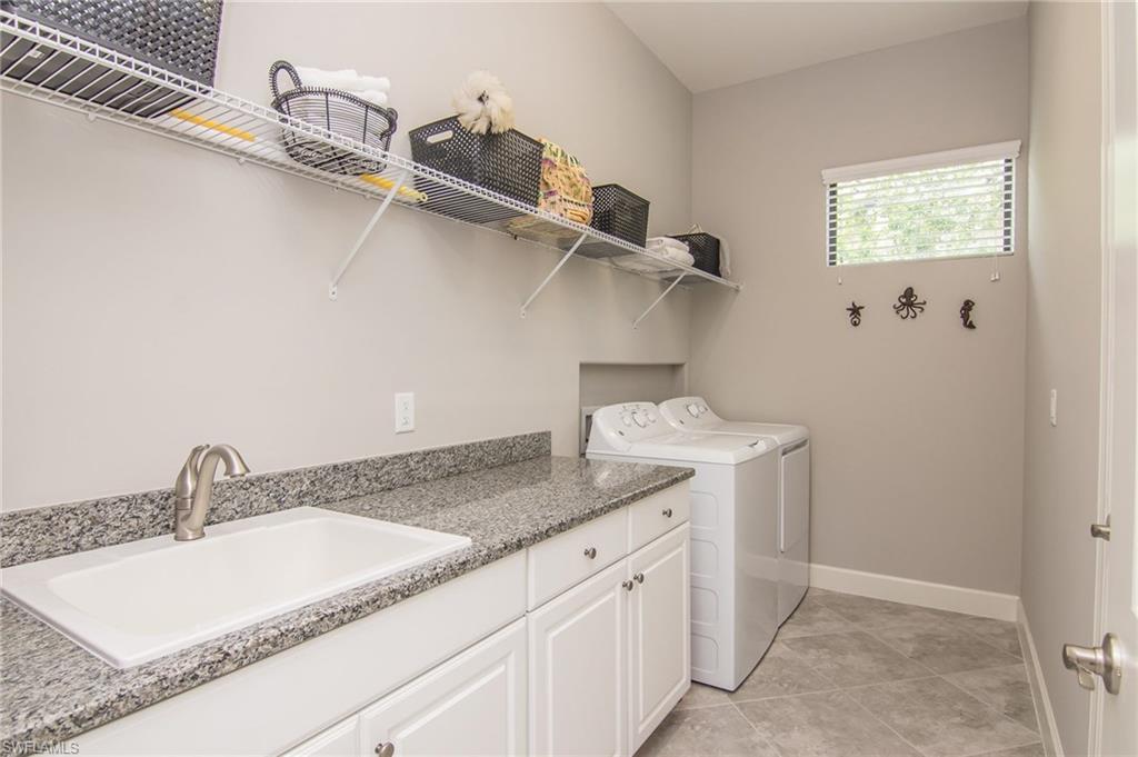 PEBBLE POINTE - Residential