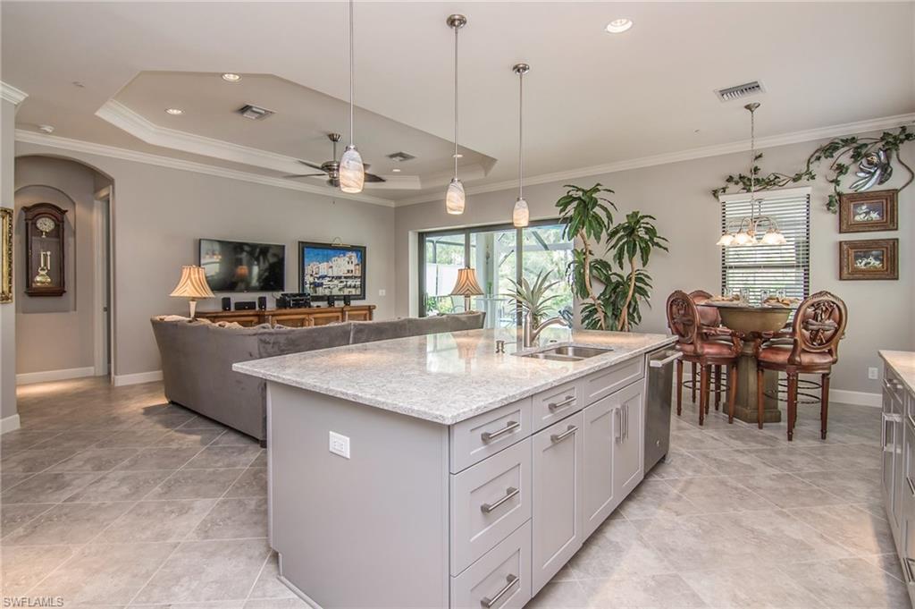 PEBBLE POINTE - Residential