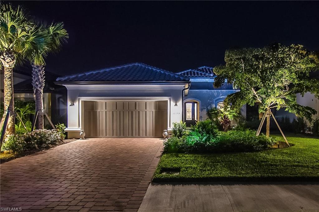 PEBBLE POINTE - Residential