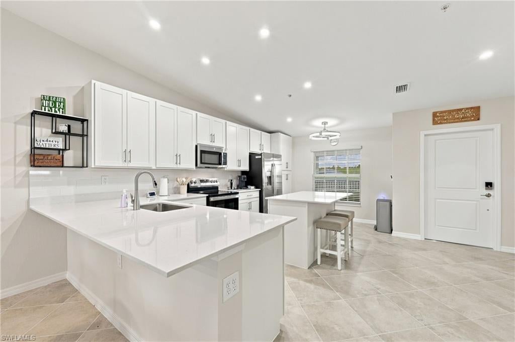 WEBBS RESERVE - Residential Lease