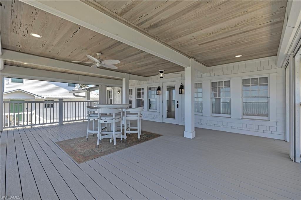 SEAGULL BAY - Residential