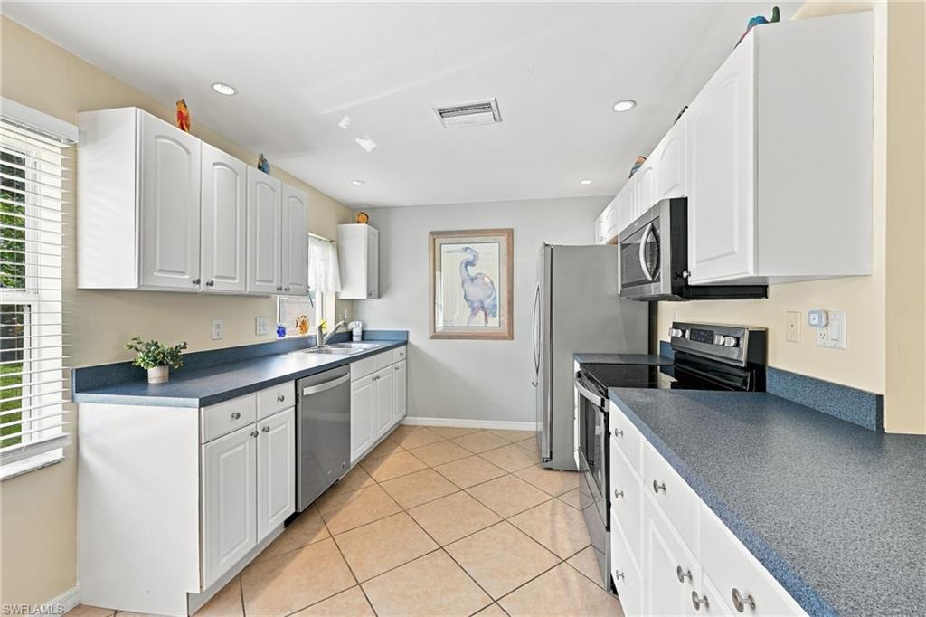 SUNSET ACRES - Residential