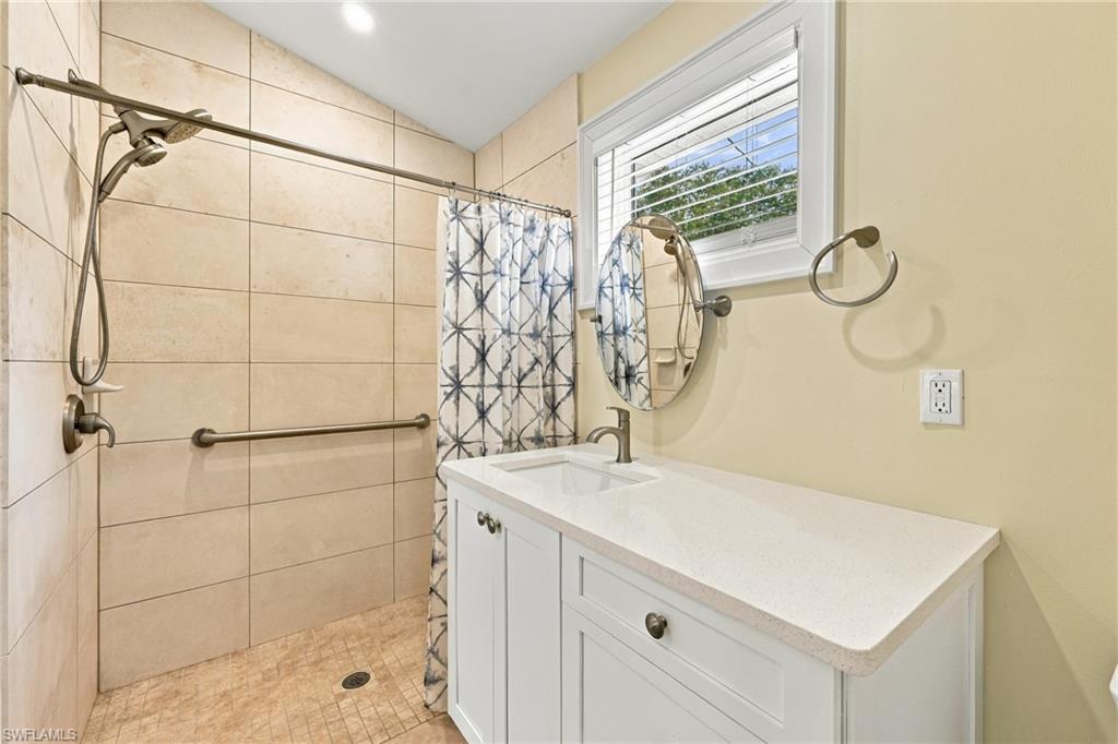 SUNSET ACRES - Residential