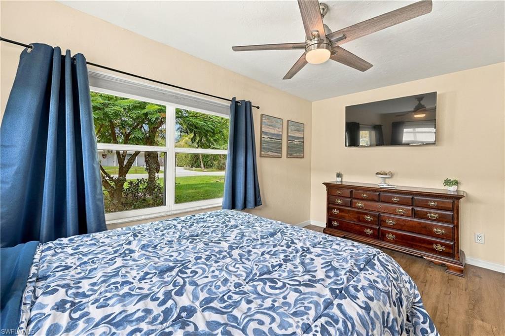 SUNSET ACRES - Residential