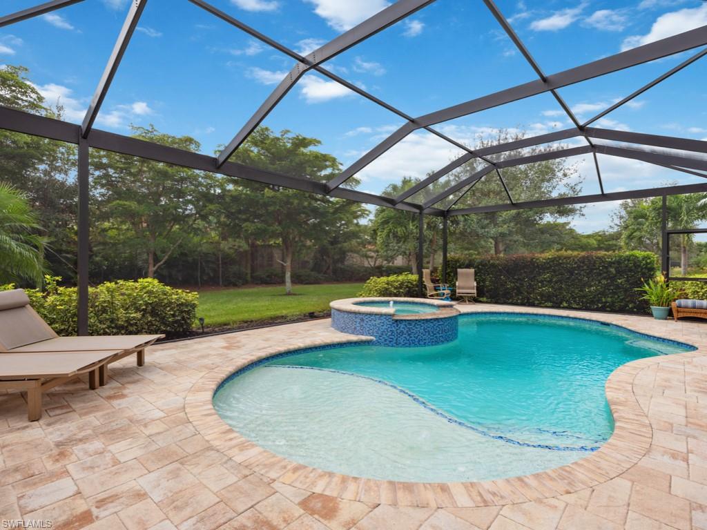 PEBBLE POINTE - Residential