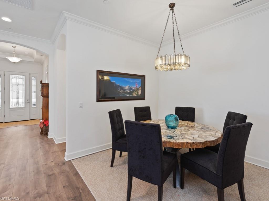 PEBBLE POINTE - Residential