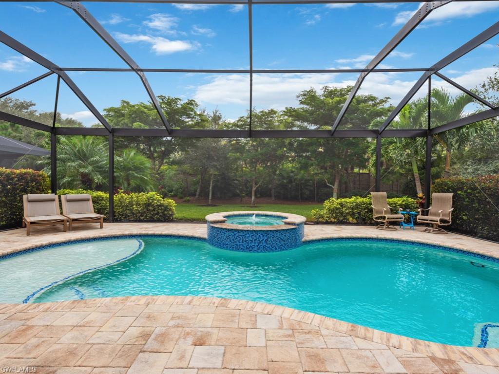 PEBBLE POINTE - Residential
