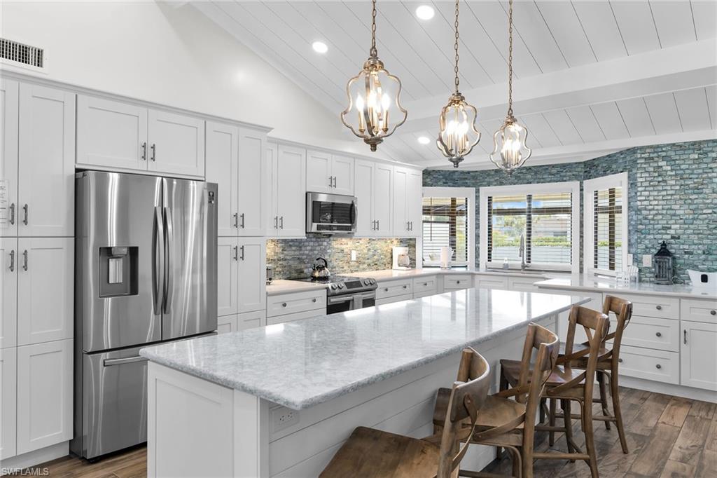 MARCO ISLAND - Residential