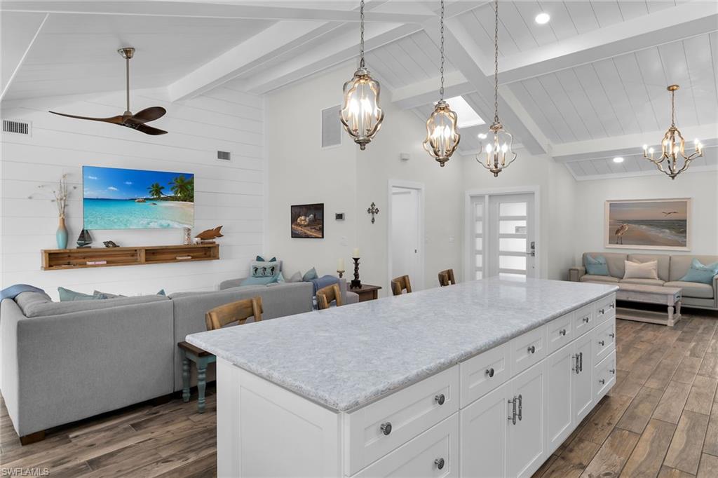 MARCO ISLAND - Residential
