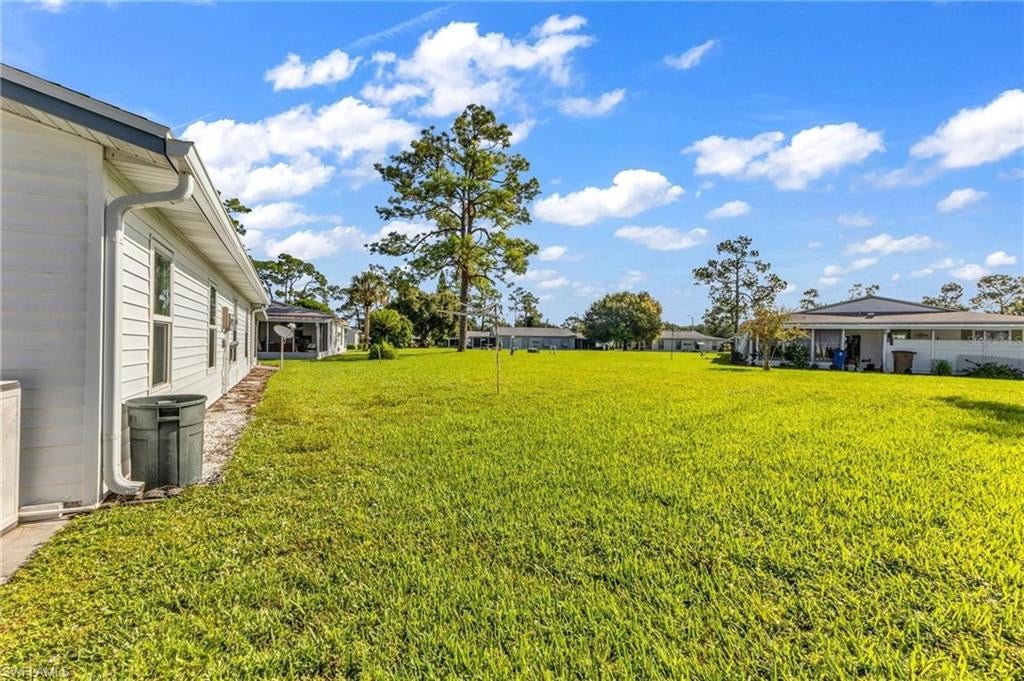 PINEWOOD CONDOMINIUM - Residential