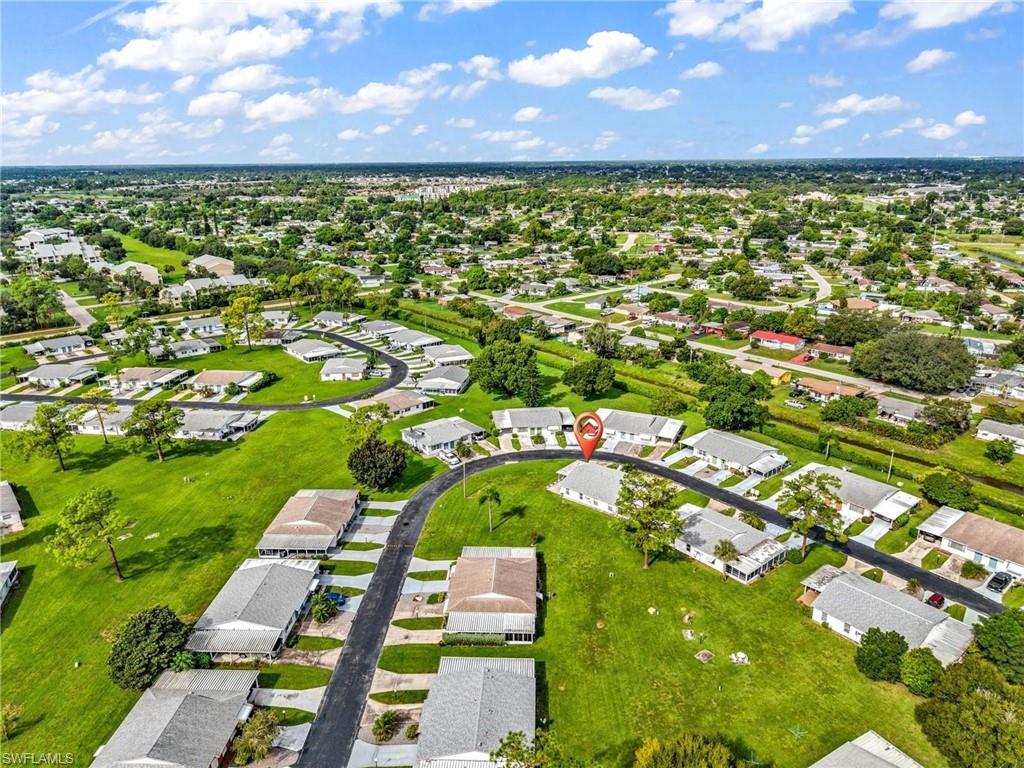 PINEWOOD CONDOMINIUM - Residential