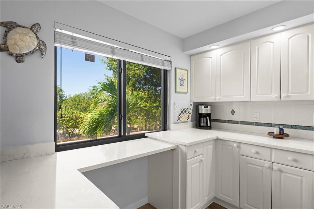 LOGGERHEAD CAY CONDO - Residential