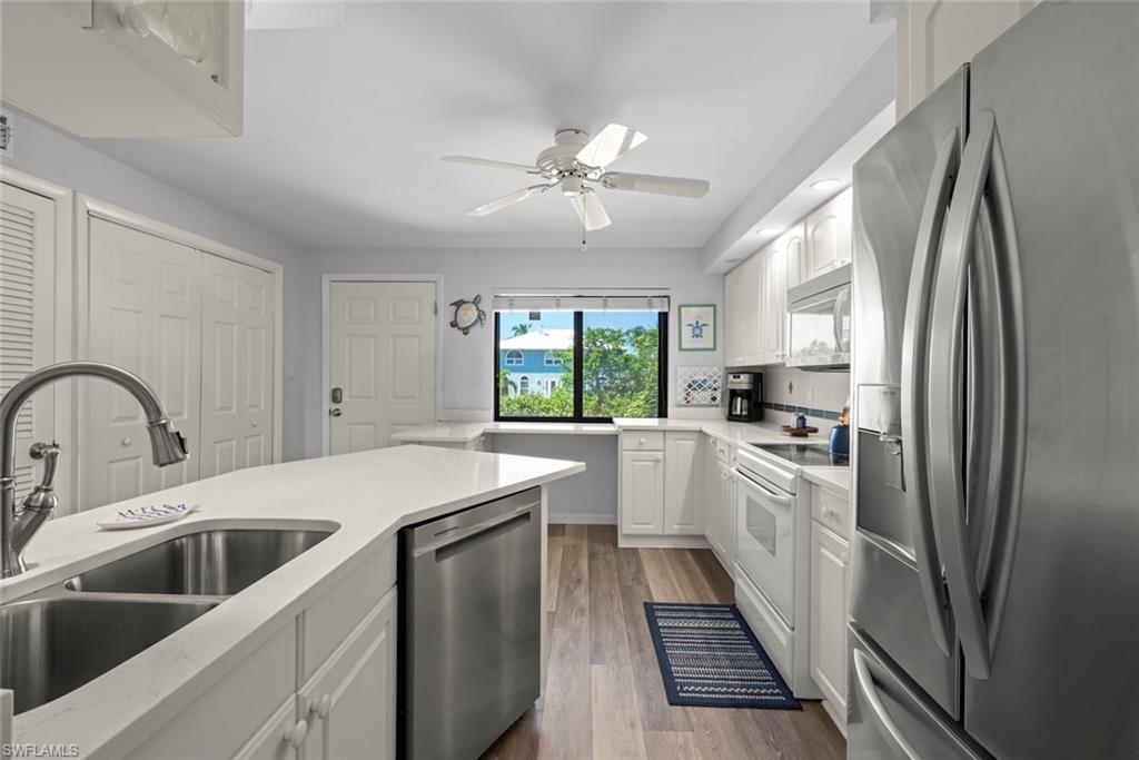 LOGGERHEAD CAY CONDO - Residential
