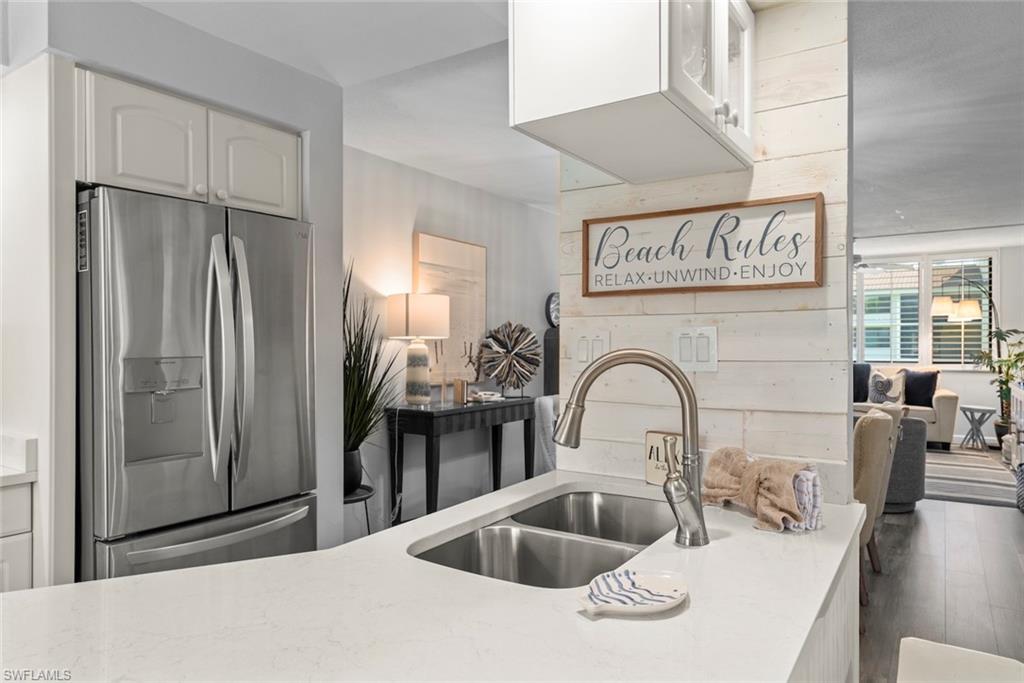 LOGGERHEAD CAY CONDO - Residential