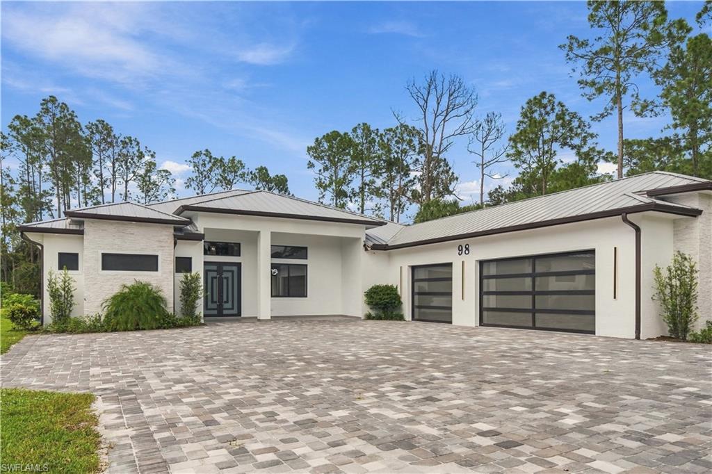 GOLDEN GATE ESTATES - Residential