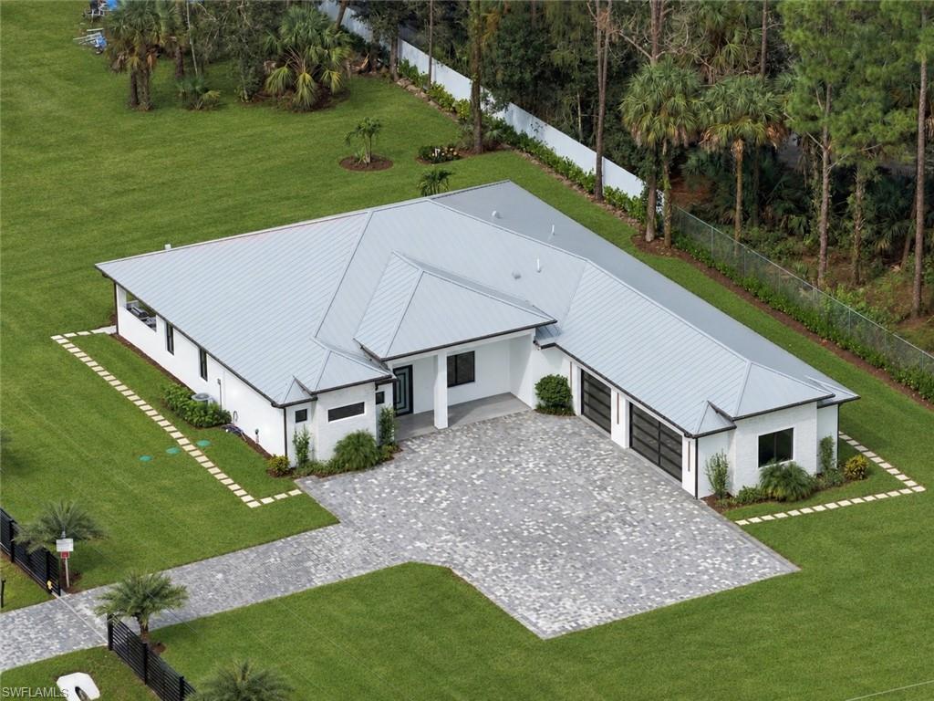 GOLDEN GATE ESTATES - Residential