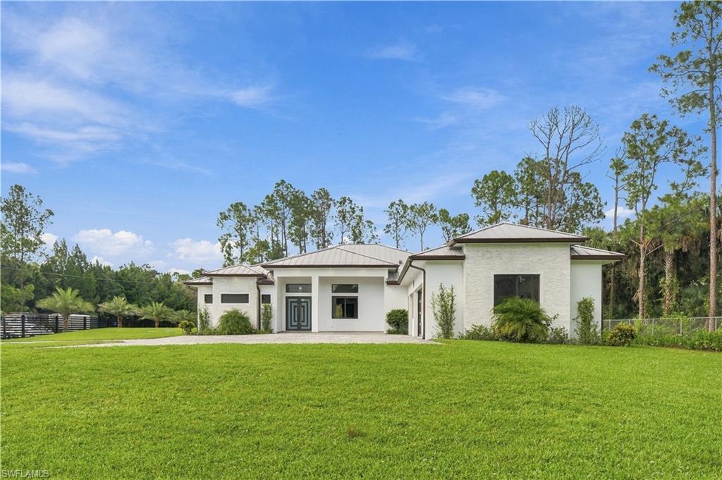 GOLDEN GATE ESTATES - Residential