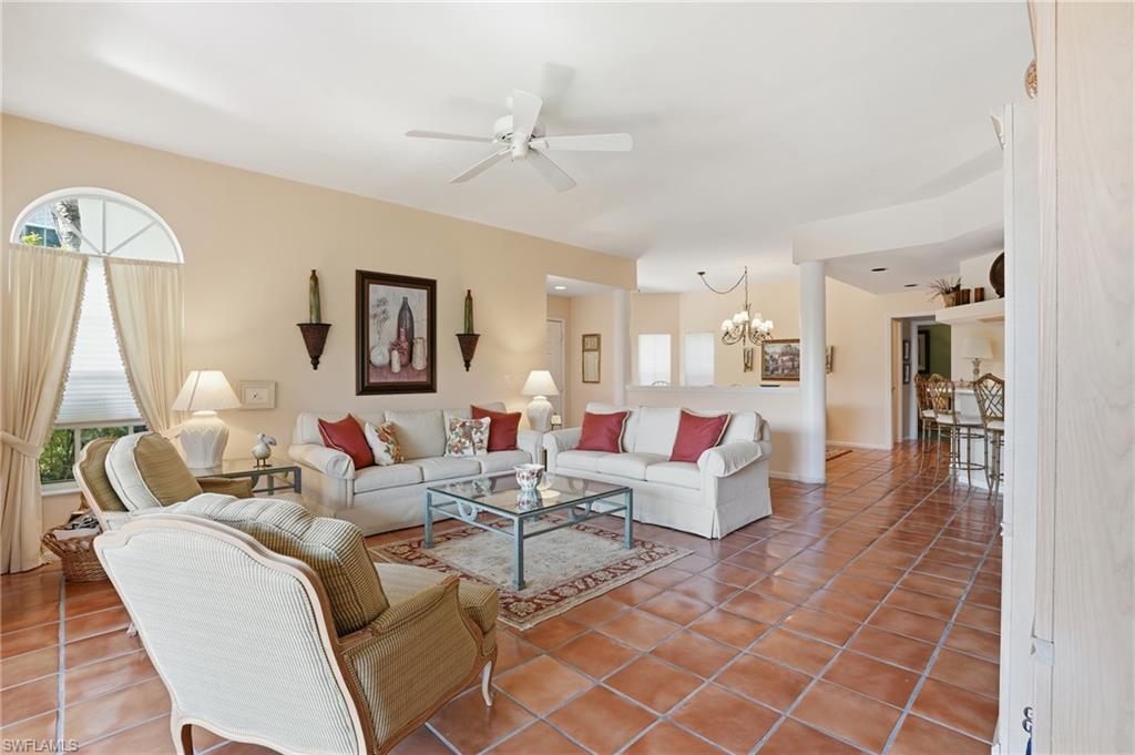CRESCENT - Residential