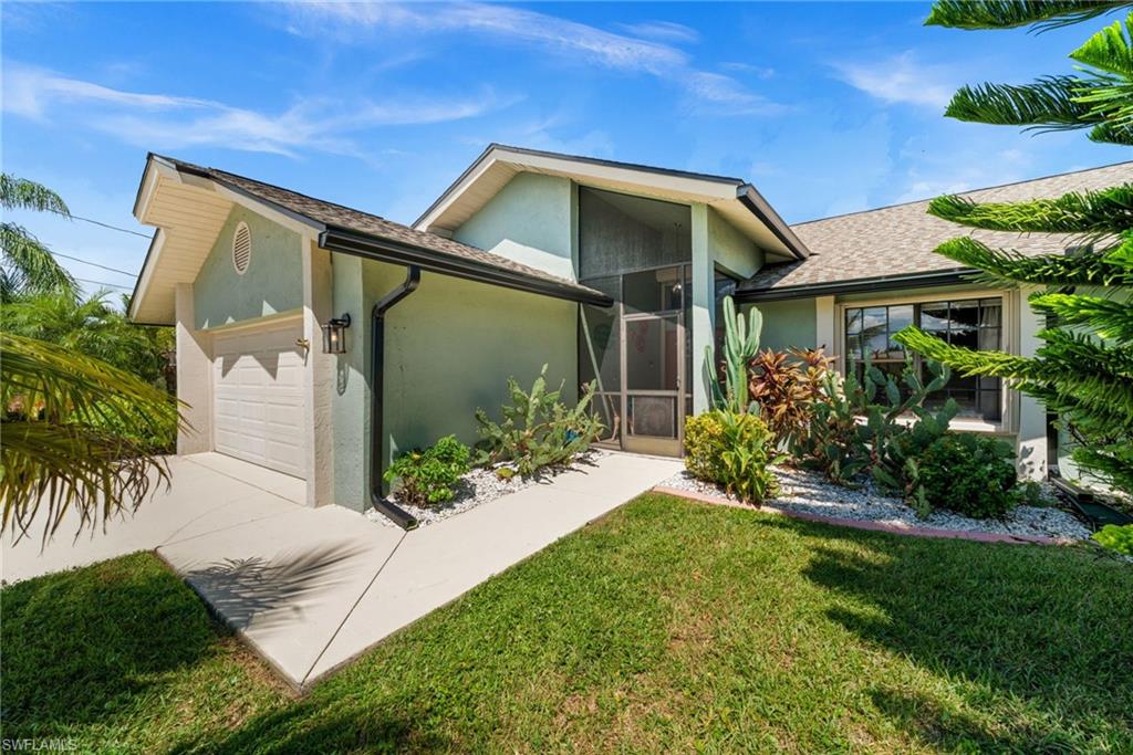 CAPE CORAL - Residential