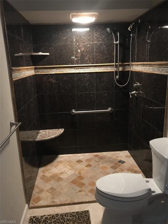 CRECIENTE CONDO SOUTH - Residential