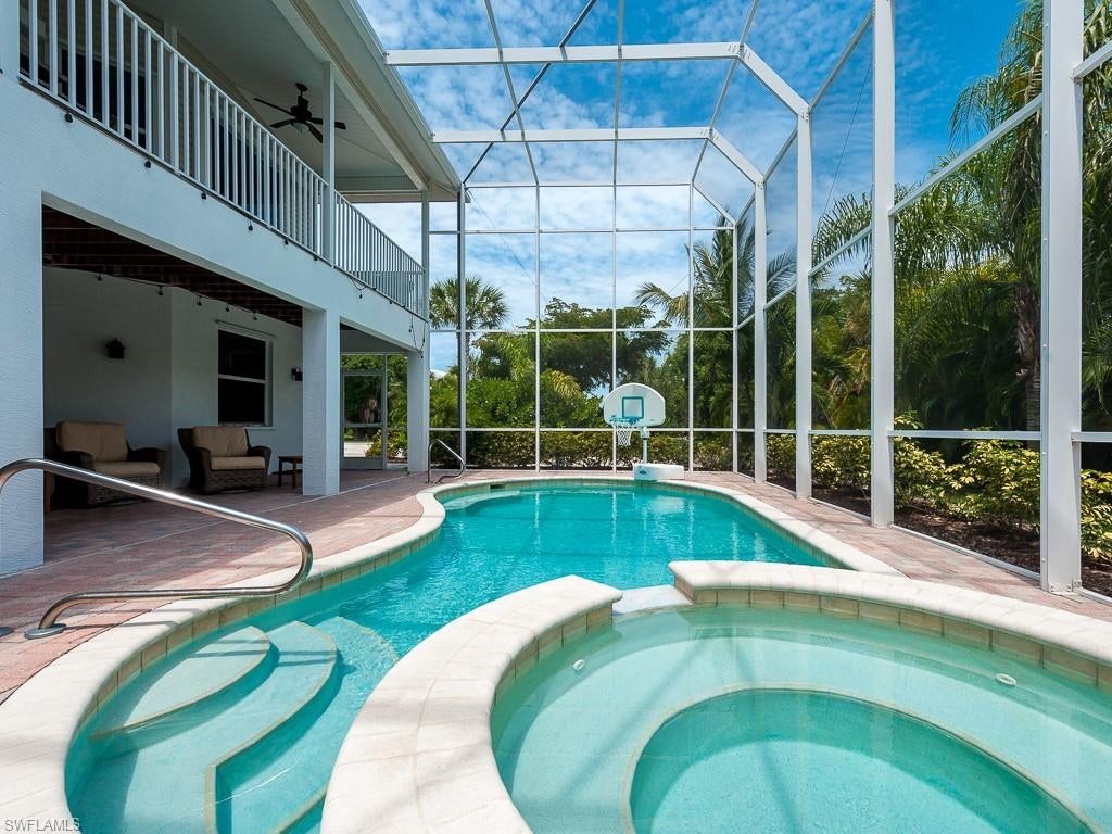 BRIGHT WATER - Residential