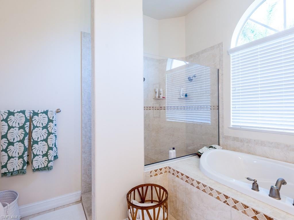 BRIGHT WATER - Residential