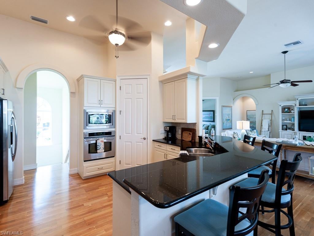 BRIGHT WATER - Residential