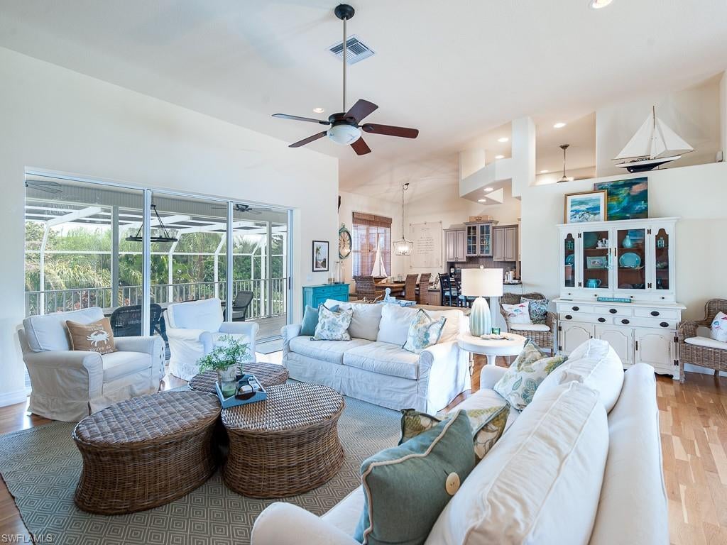 BRIGHT WATER - Residential