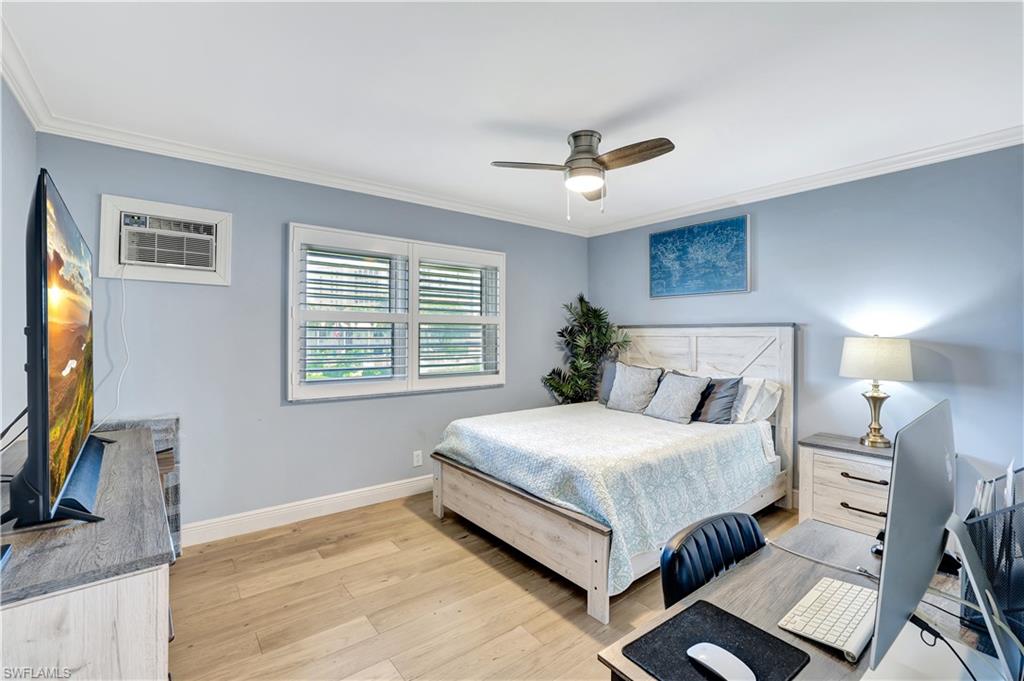 SOUTHWINDS APTS OF MARCO ISLAND - Residential