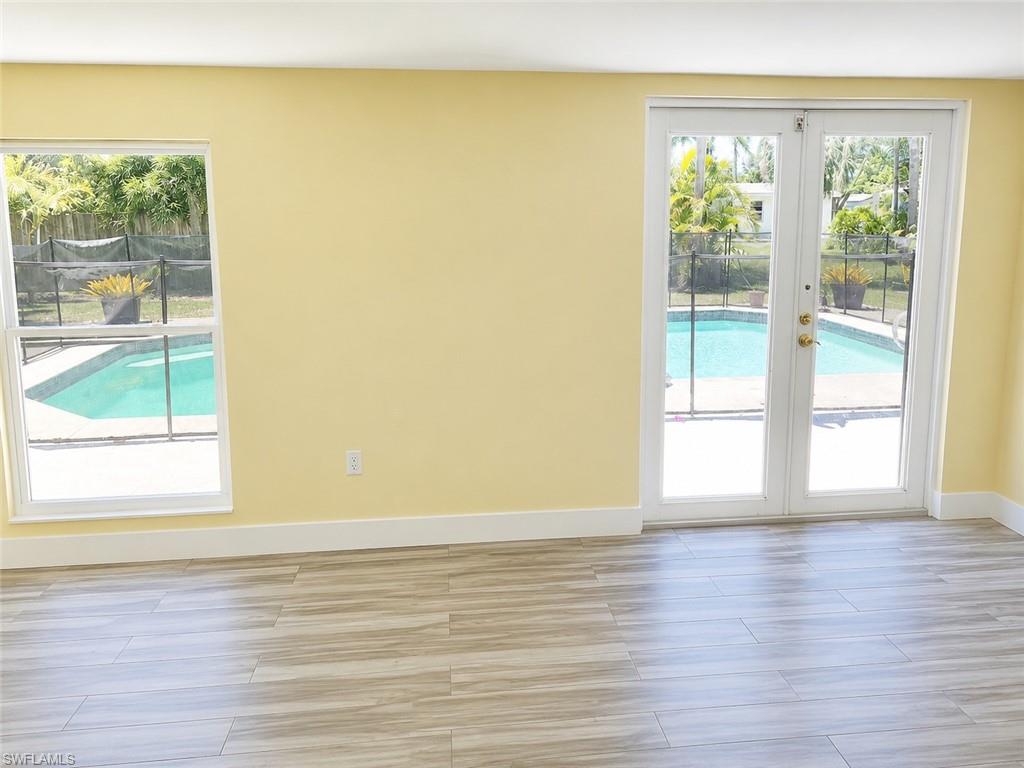 PINE ISLAND CENTER - Residential