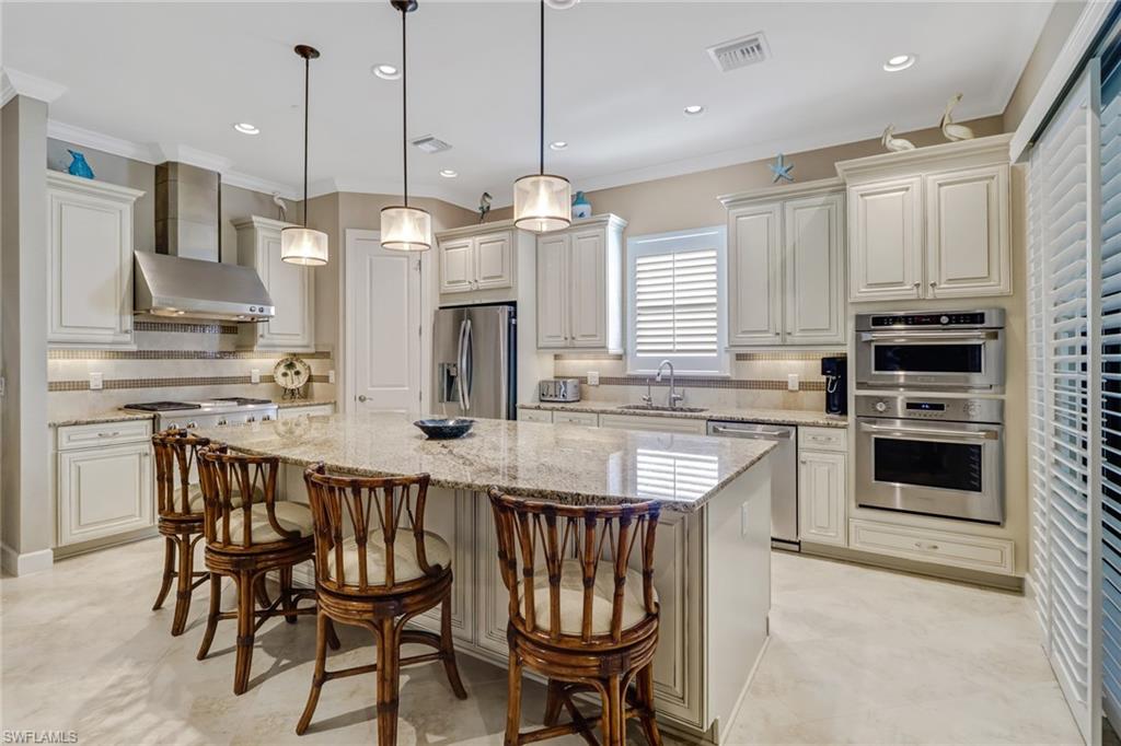 PEBBLE POINTE - Residential