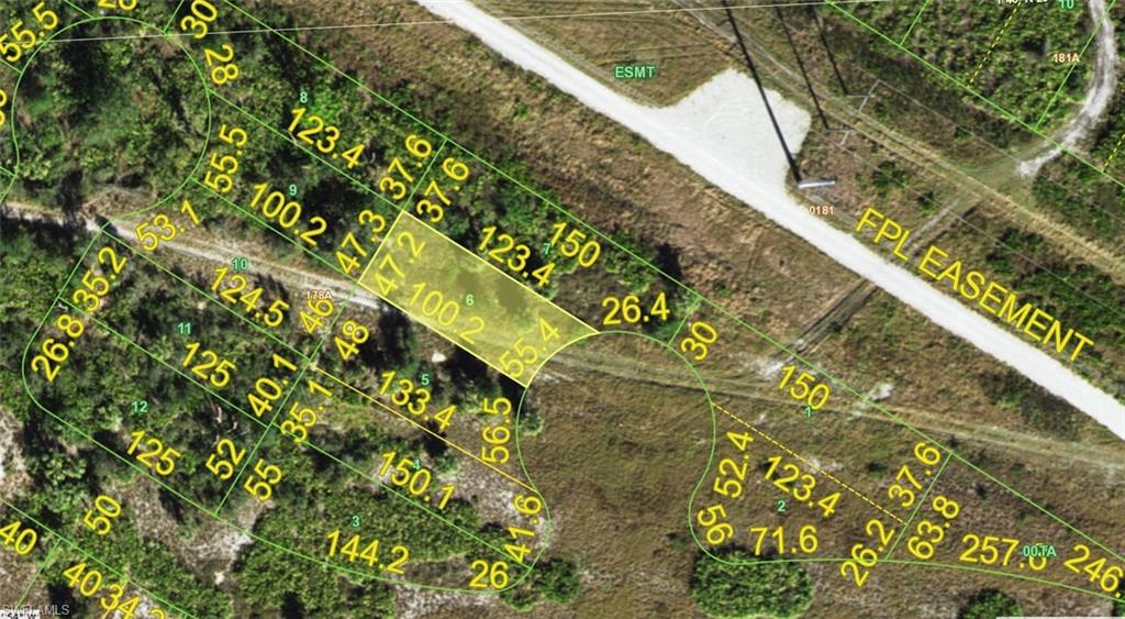 RSF 3.5!!! Don't wait until demand exceeds supply!! This great Single Family Home zoned lot in beautiful Port Charlotte is just waiting for you!! Although out in the scenic Florida landscape, this lot is still conveniently located to shopping, dining, banking, etc. New construction is everywhere you look and you can be part of the action. Information about builders available upon request. Also perfect for self-directed IRA's, 401K's and other investment portfolios.