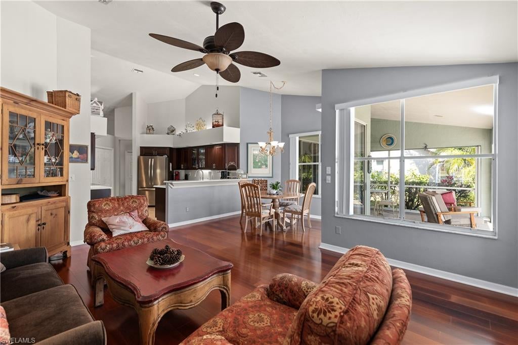 BERKSHIRE LAKES - Residential