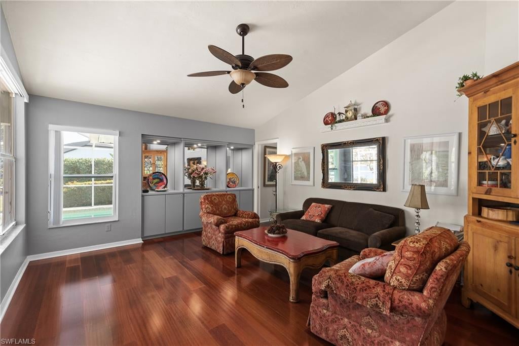 BERKSHIRE LAKES - Residential