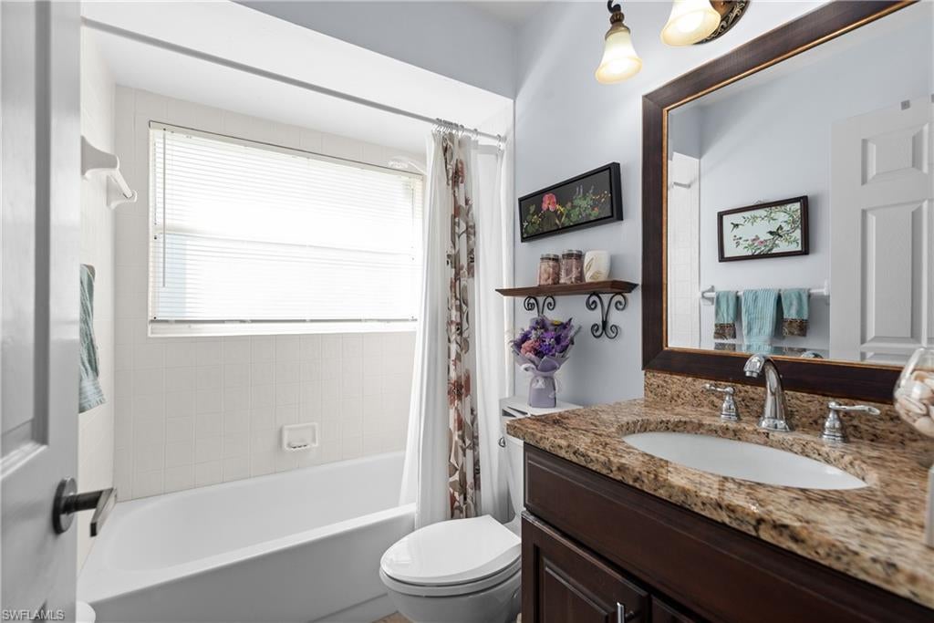 BERKSHIRE LAKES - Residential