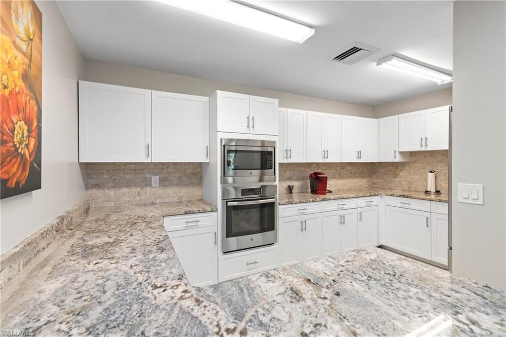 BERKSHIRE LAKES - Residential