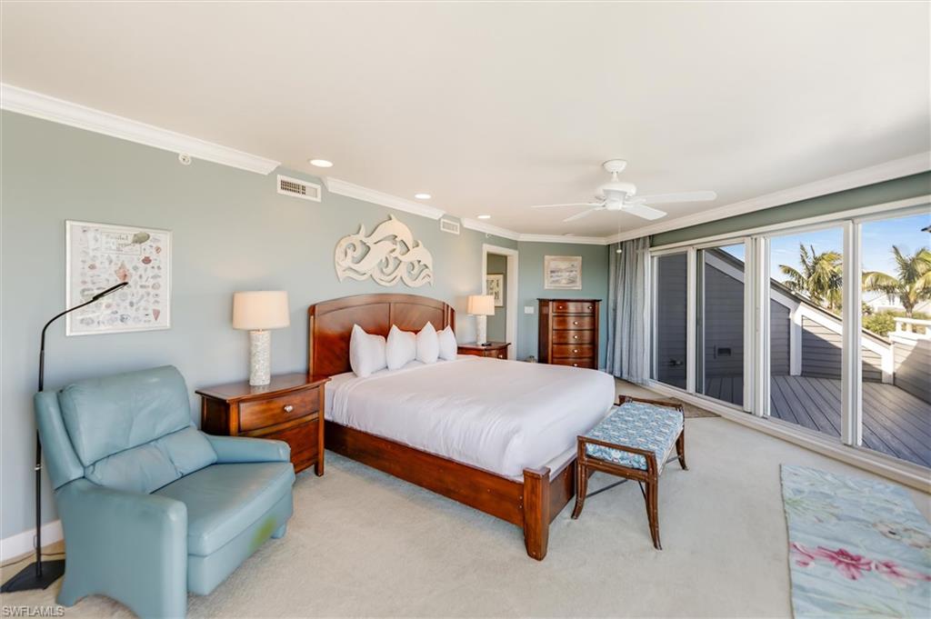 LAND'S END - Residential