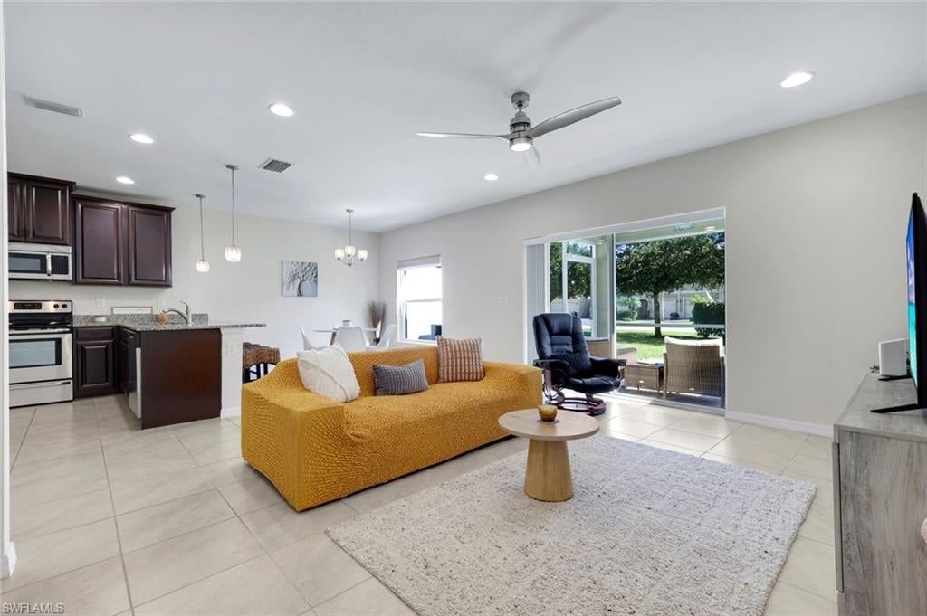 HAMMOCK COVE - Residential
