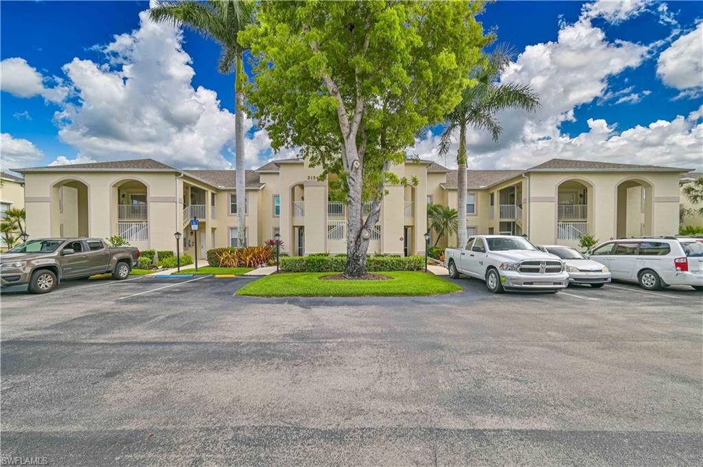 STONEYBROOK - Residential