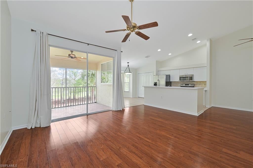 STONEYBROOK - Residential