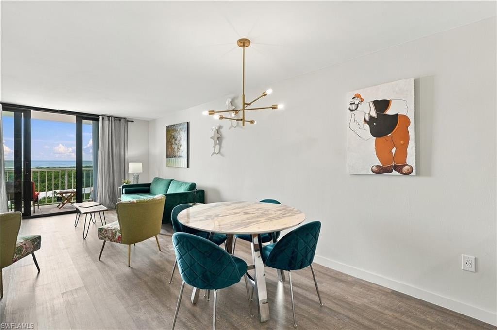 SOUTH SEAS - Residential