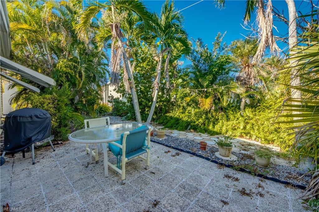 PINE ISLAND COVE - Residential