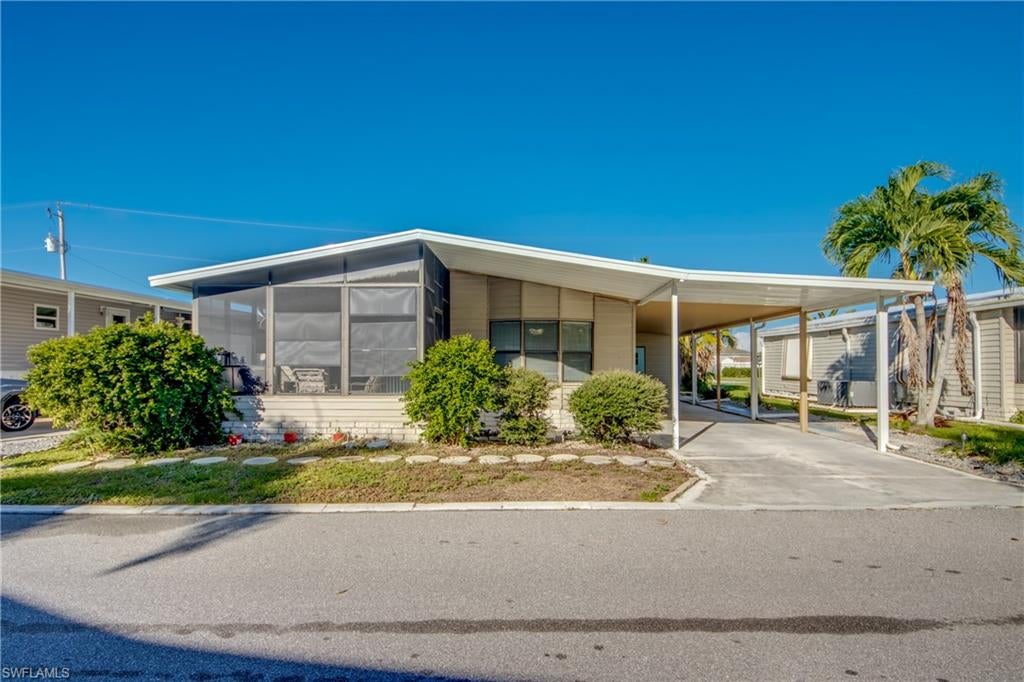 PINE ISLAND COVE - Residential