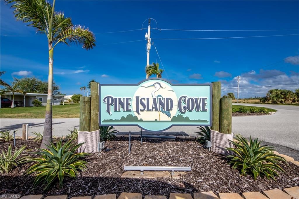 PINE ISLAND COVE - Residential