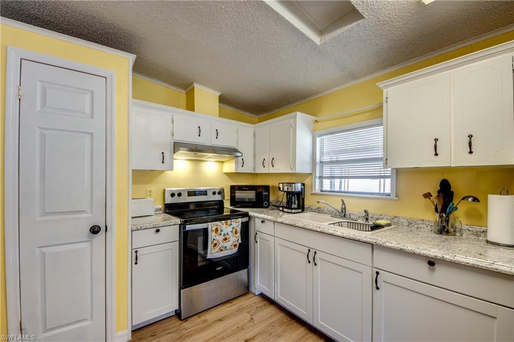 PINE ISLAND COVE - Residential