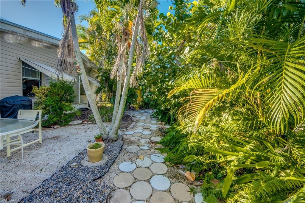 PINE ISLAND COVE - Residential