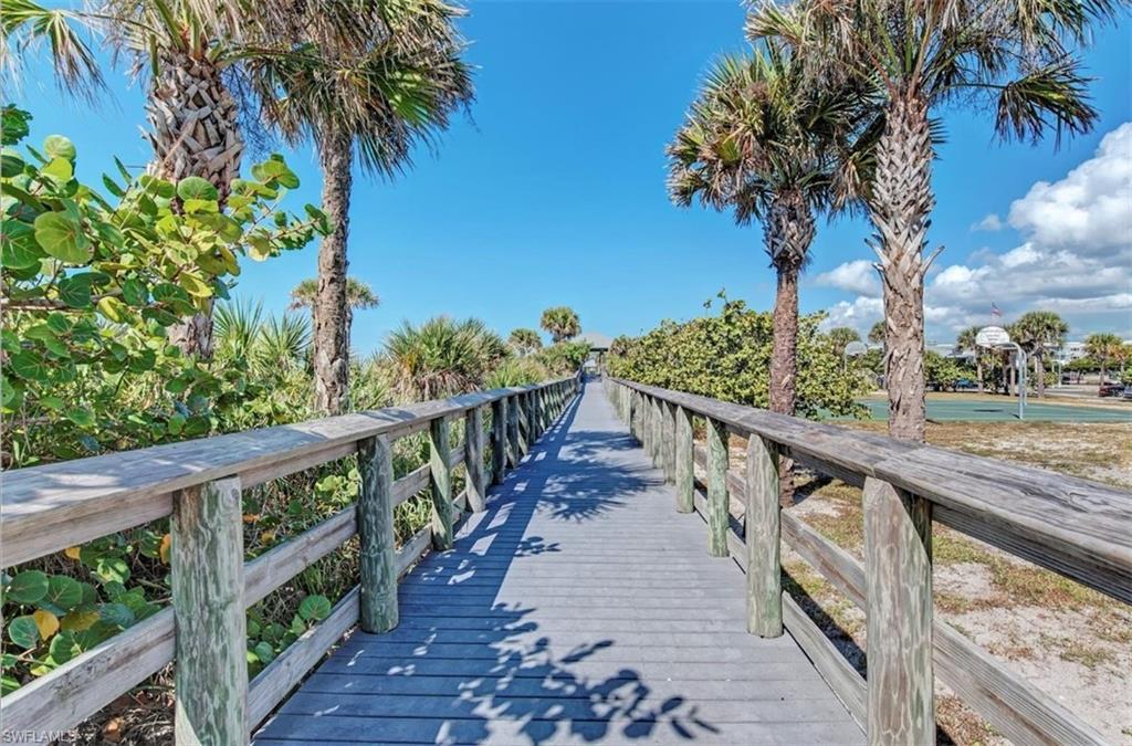 PORT CHARLOTTE - Land