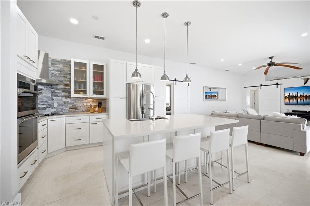 MARCO ISLAND - Residential